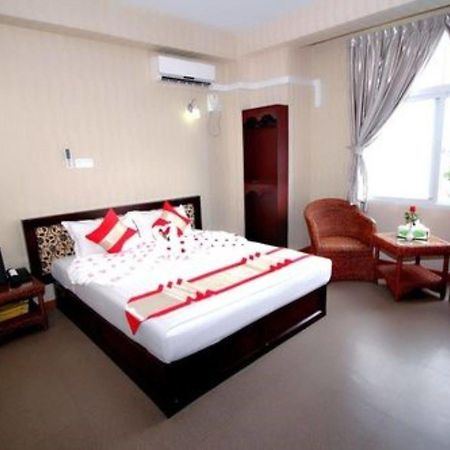 Diamond Crown Hotel Gyogon Екстер'єр фото